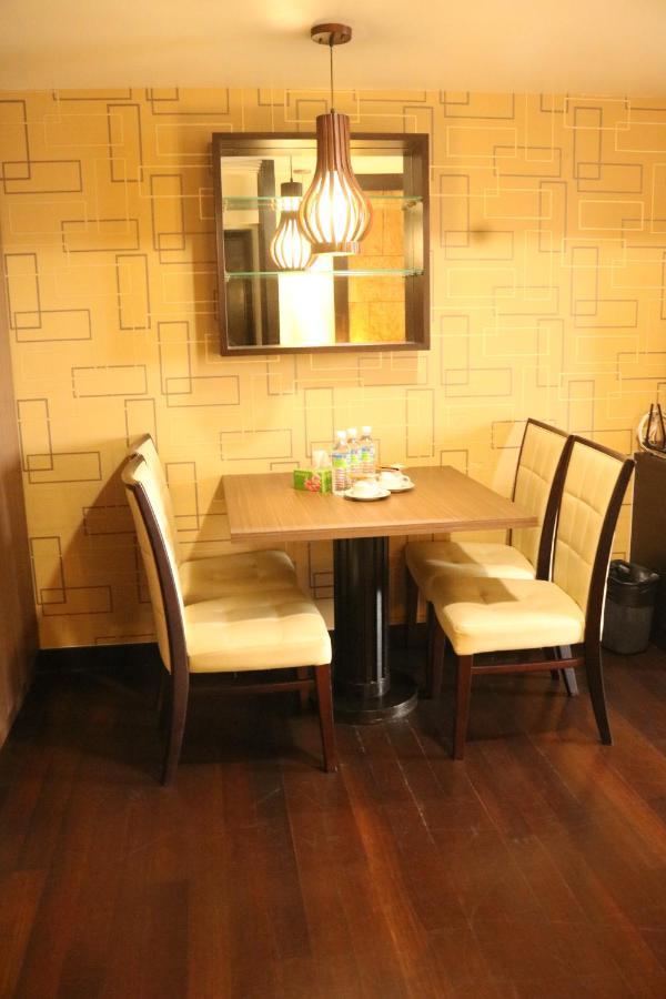 Raintree Resort Suites Petaling Jaya Exterior photo