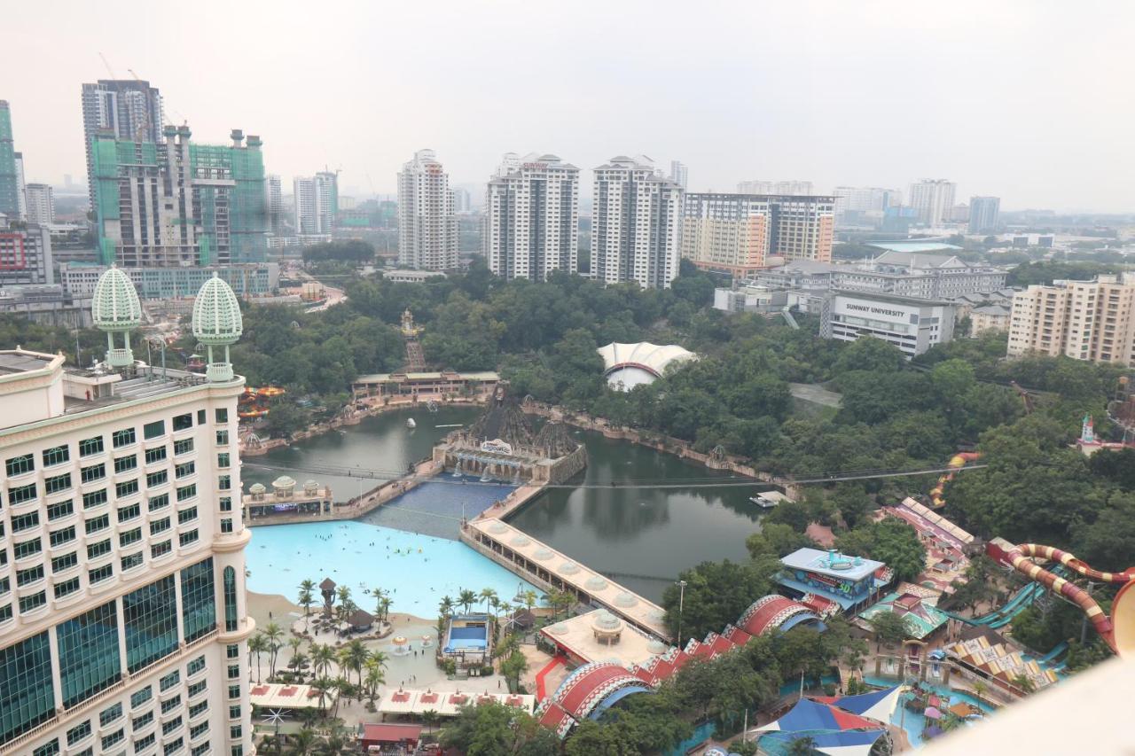 Raintree Resort Suites Petaling Jaya Exterior photo