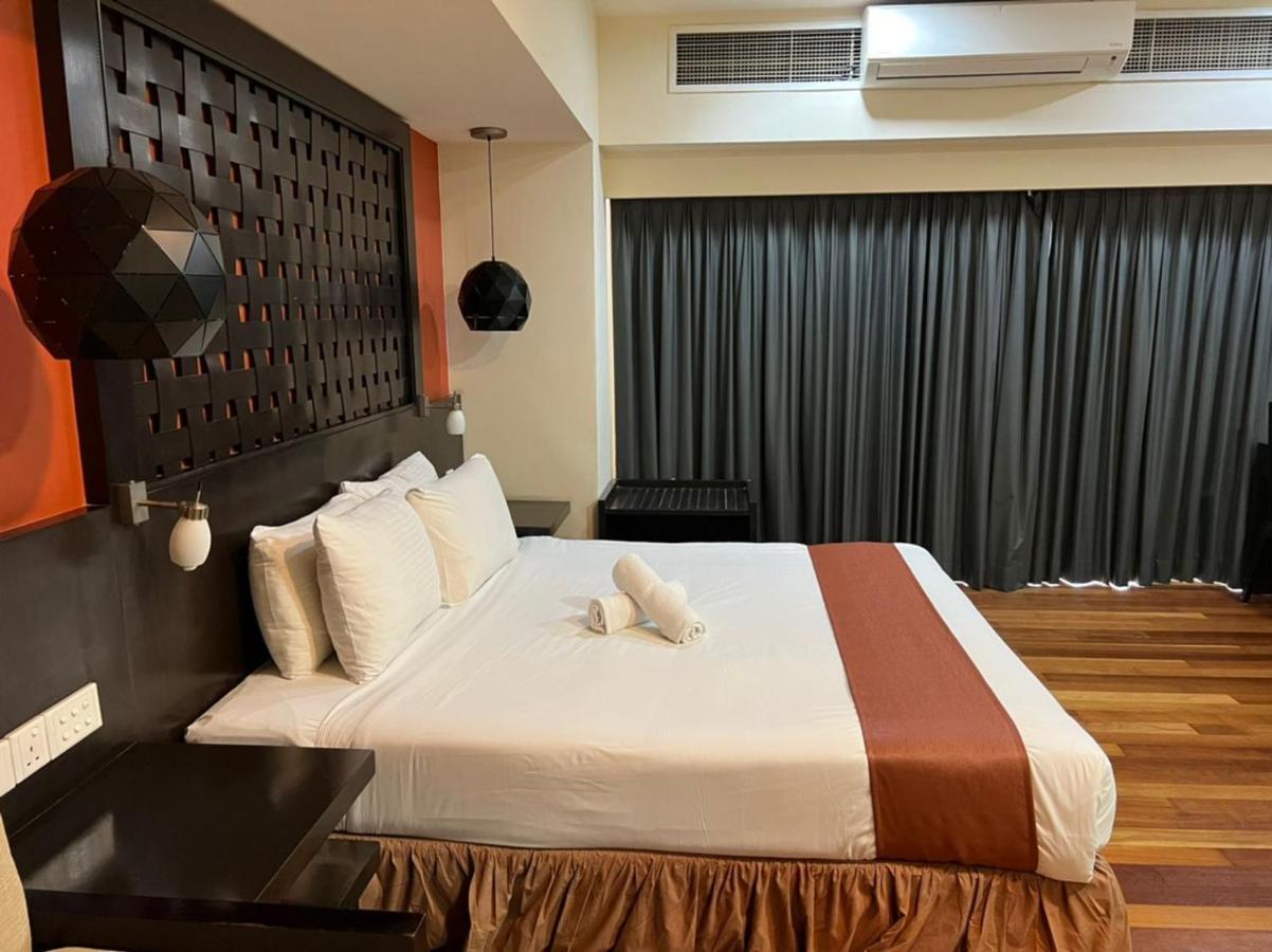 Raintree Resort Suites Petaling Jaya Exterior photo