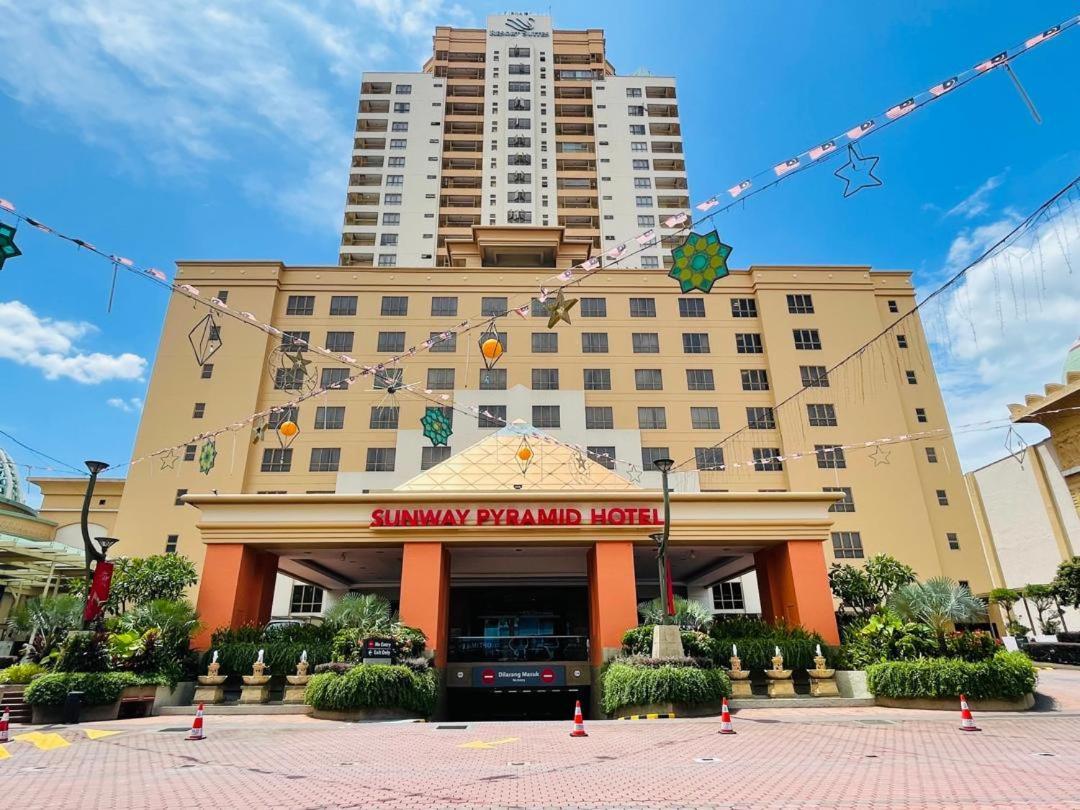 Raintree Resort Suites Petaling Jaya Exterior photo